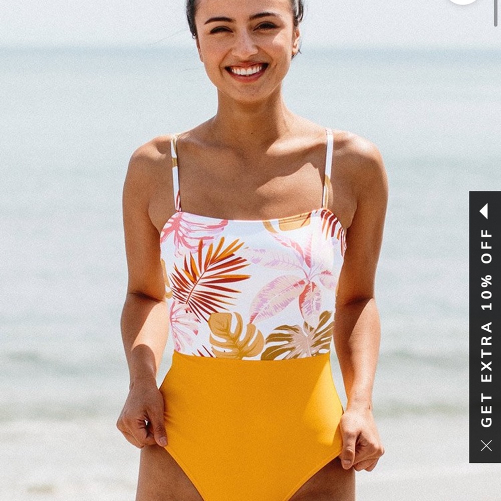Cupshe swimsuit
